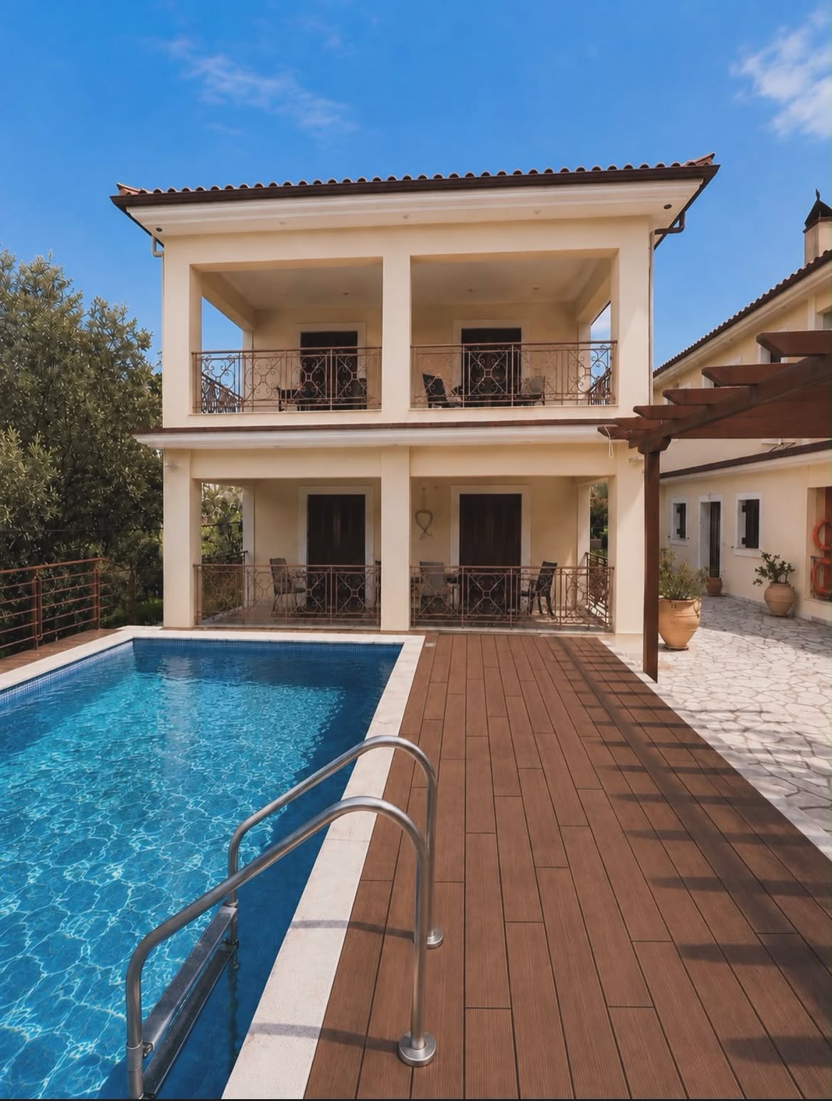 Oreinó East villa exterior with private pool